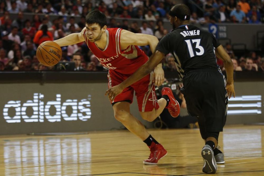 Zvezda dobija najveće pojačanje u istoriji! NBA as potpisuje za crveno-bele (FOTO) (VIDEO)