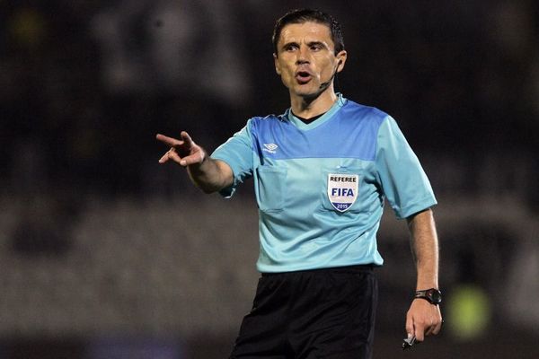 Podatak koji će vas zaprepastiti: Kad Mažić svira penal u Humskoj, onda nema gola! (VIDEO)