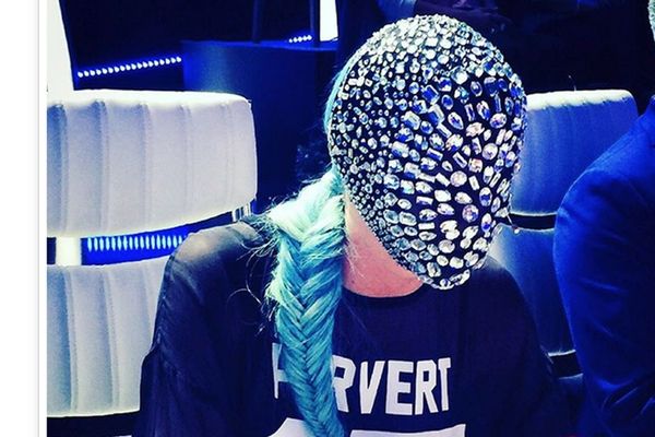 JK sad ga stvarno pretera! Šta ti je, dovraga, ovo? (FOTO)