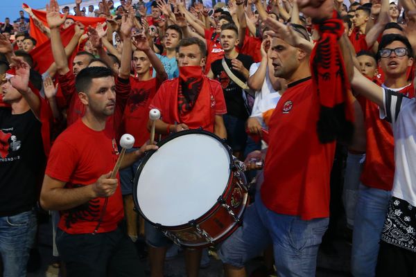 Albanac platio 200.000 dolara da navijači u Njujorku gledaju meč protiv Srbije! (VIDEO)