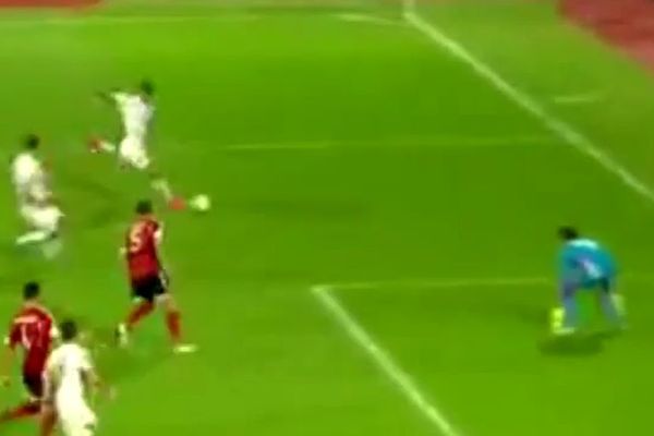 Kolarov obukao suknjicu Beriši: Gol kojim je Srbija utišala celu Albaniju! (VIDEO)