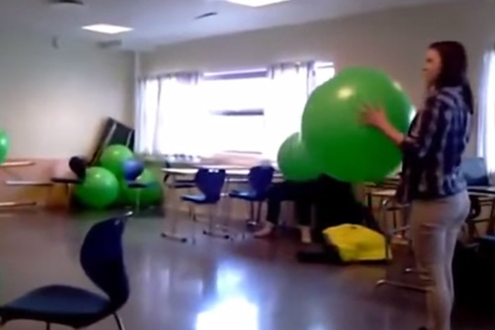 Da li je ova devojka ikada ustala posle ovog duela?