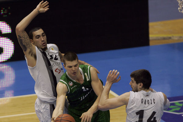 Grobarima se ispunjavaju želje: Dino Murić pred vratima Partizana!