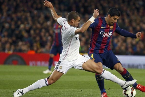 Ako ste mislili da je Dijego Košta prljav igrač, pogledajte majstora u tom poslu! (VIDEO)