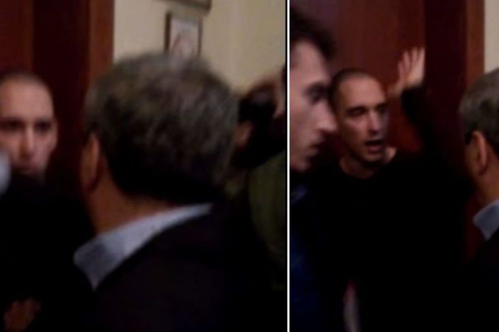 Pogledajte kako se studenti makljaju s dekanom i profesorima Pravnog fakulteta! (VIDEO)