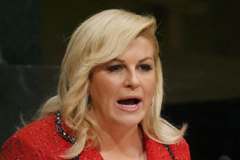Kolinda: Moramo da podignemo ogradu na granici sa Srbijom!