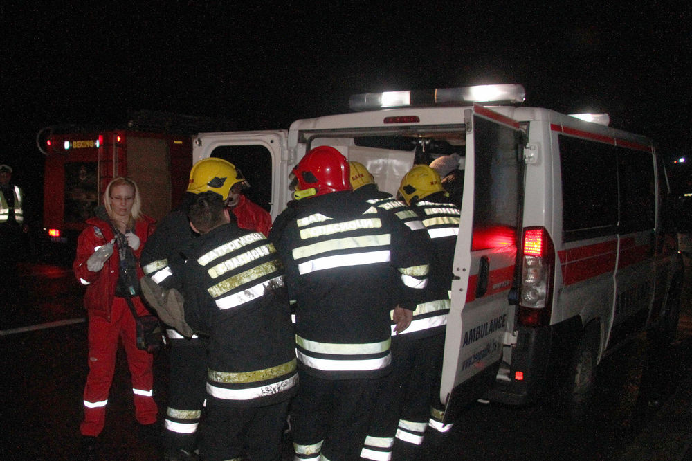 Crni dan u Srbiji: Troje poginulo, 106 saobraćajnih nezgoda!