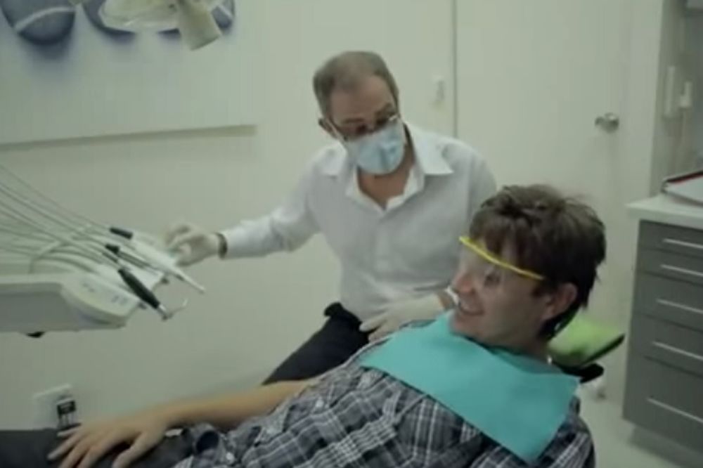 Genijalan dečakov odgovor zubaru: Zašto verujem u Boga? (VIDEO)