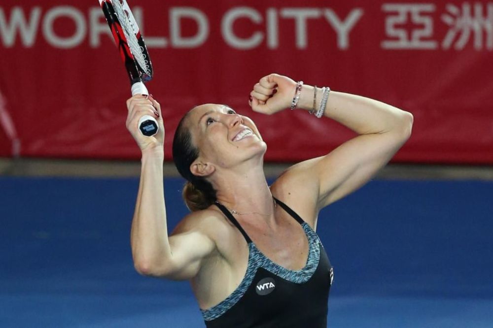 Fenomenalan dan srpskog tenisa: Janković preokretom do titule u Hong Kongu!