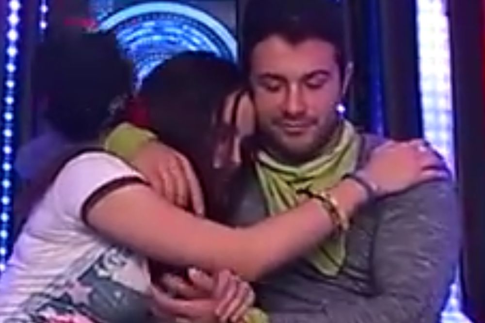 Stefani napustila kuću VB! Rastanak sa Ervinom je bio bez romantike, a pun suza (VIDEO)