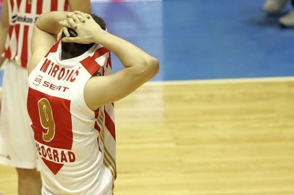 Novi peh za Zvezdu! Posle Dangubića, crveno-beli ostali i bez kapitena! (FOTO) (VIDEO)