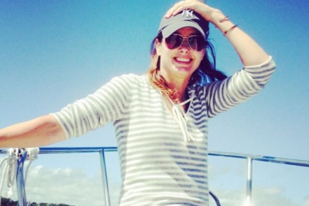 Sećate se Nataše koja je Keri ukrala Zverku? Udala se najomrženija cica Seksa i grada! (FOTO)