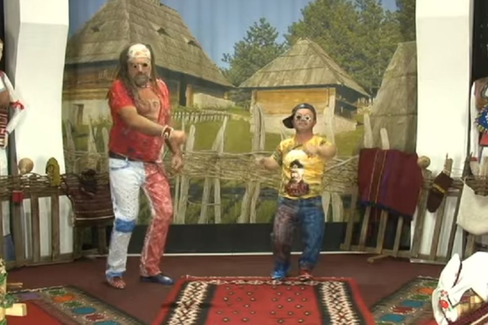 Putin je majka, Putin je sve, Putin je bog: Da li će nas zbog ove pesme Rusi bombardovati? (VIDEO)