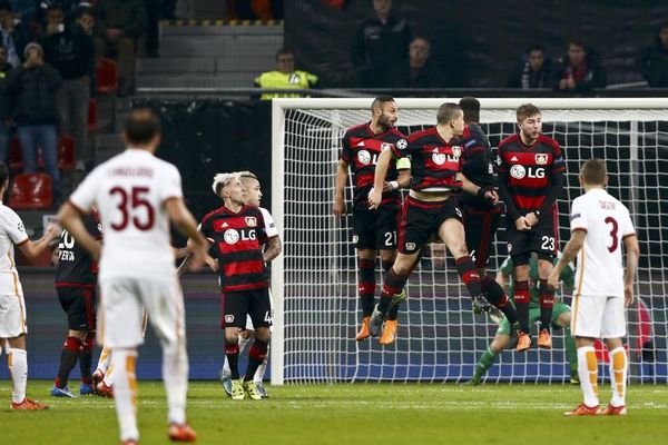 Pjanićeva lepotica, Hulkova bomba i Lakazetova majstorija obeležile veče u Ligi šampiona! (VIDEO)