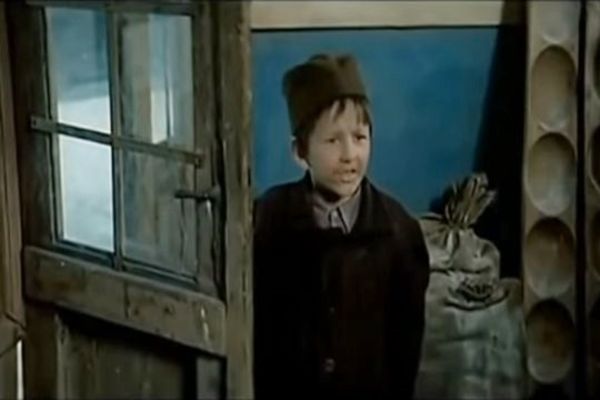 Čiko, je l’ sav ovaj lebac tvoj? Dečak koji je izgovorio ovu rečenicu danas izgleda ovako (FOTO)