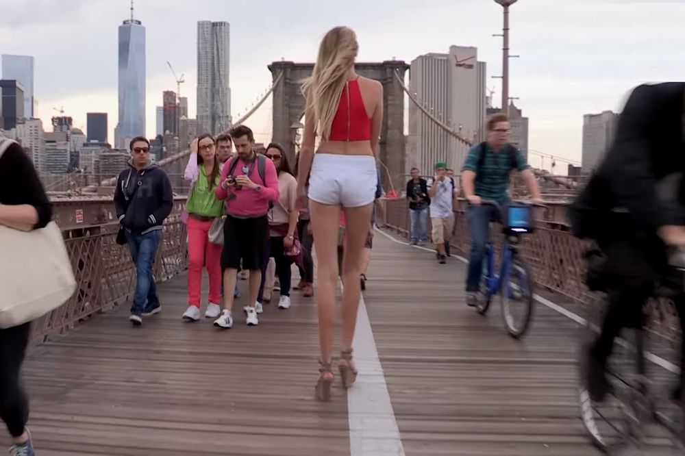 Najduže noge Amerike: Kad me vide u štiklama vilice im padnu do poda! (VIDEO)