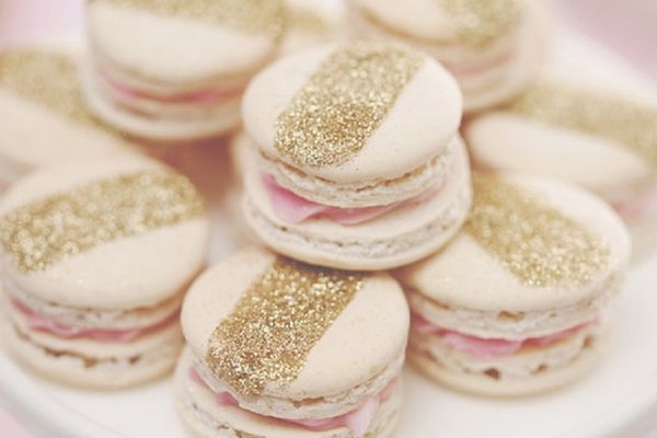 23 najlepša svetlucava kolača koja ćete poželeti da smažete (FOTO)