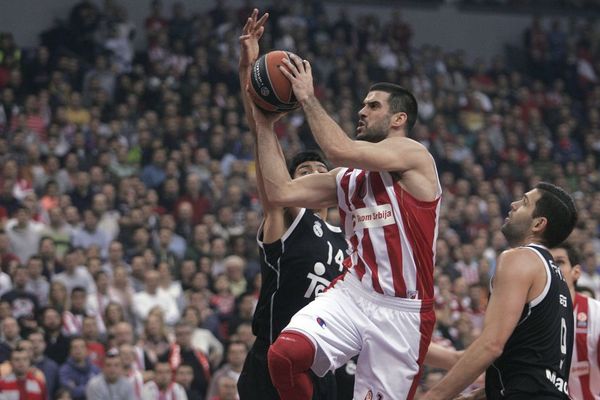 Kraljevsko šamaranje Zvezde: Real razbio crveno-bele u Madridu! (FOTO) (VIDEO)