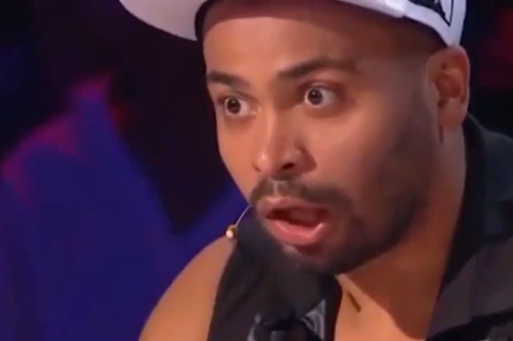 Ni polomljen nos nije sprečio Ruskinju da nastavi svoj performans! (VIDEO)