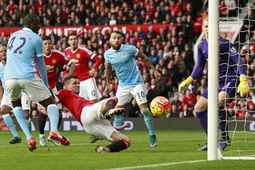 Teško da ste gledali dosadniju utakmicu od derbija Mančestera! (FOTO) (VIDEO)