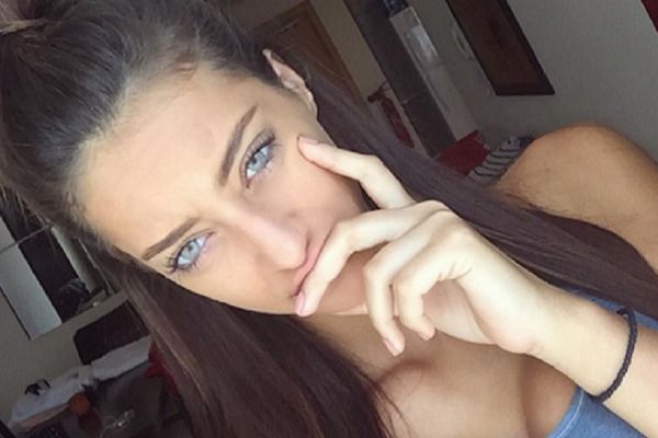 Ovo je Srpkinja za kojom je poludeo Ronaldinjo! Kada vidite slike, poludećete i vi! (FOTO)