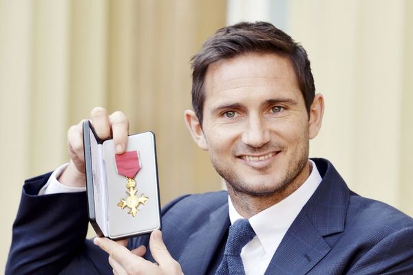 Frenk Lampard dobio je najveću počast u životu! Nagrađen je titulom OBE! (FOTO)