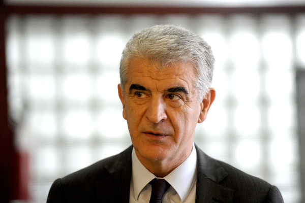 Ratka Mladića je trebalo ubiti: Skandalozna izjava Borivoja Borovića!