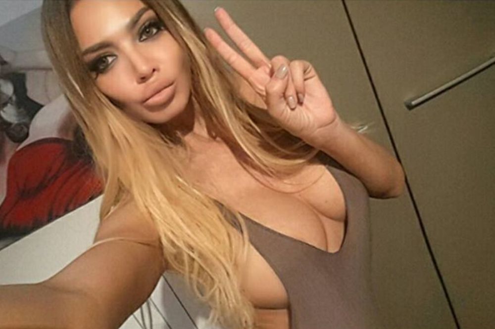 Koja vam je bolja? Soraja iskopirala Kim Kardašijan u fulu! (FOTO)