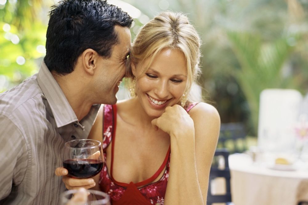 Kratki test za vašu ljubav: 11 pitanja koja će vam pokazati da li ga dobro poznajete? (GIF)