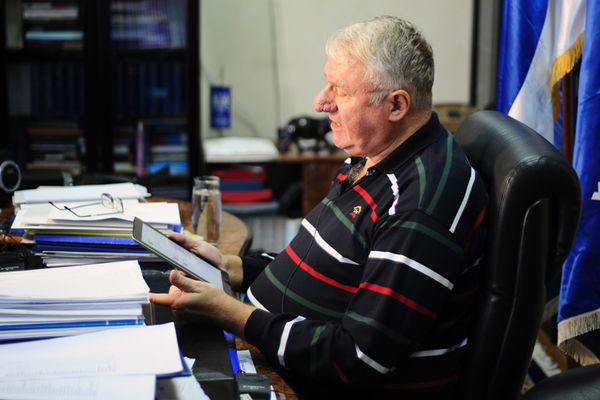 Karlobag-Ogulin-Tviter-Fejsbuk: Šešelj postao uticajni tviteraš! (FOTO)