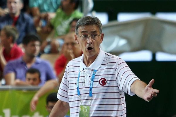 Crnogorci nemaju prava na grešku jer je Bogdan Tanjević novi selektor! (FOTO)