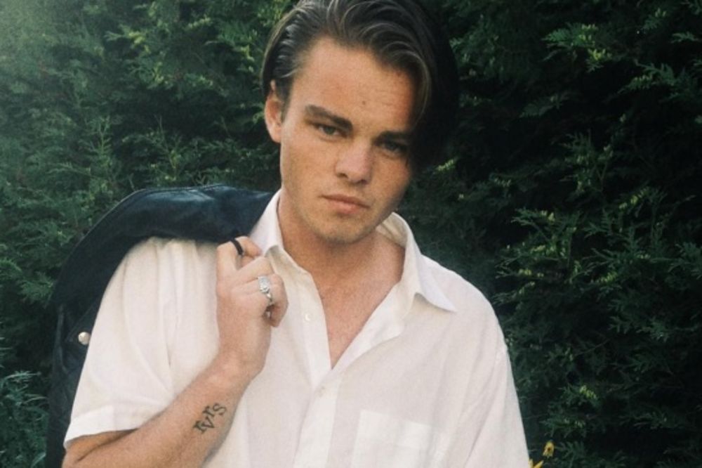 Ovaj Šveđanin privlači pažnju gde god da se pojavi. Proverite zašto (FOTO)