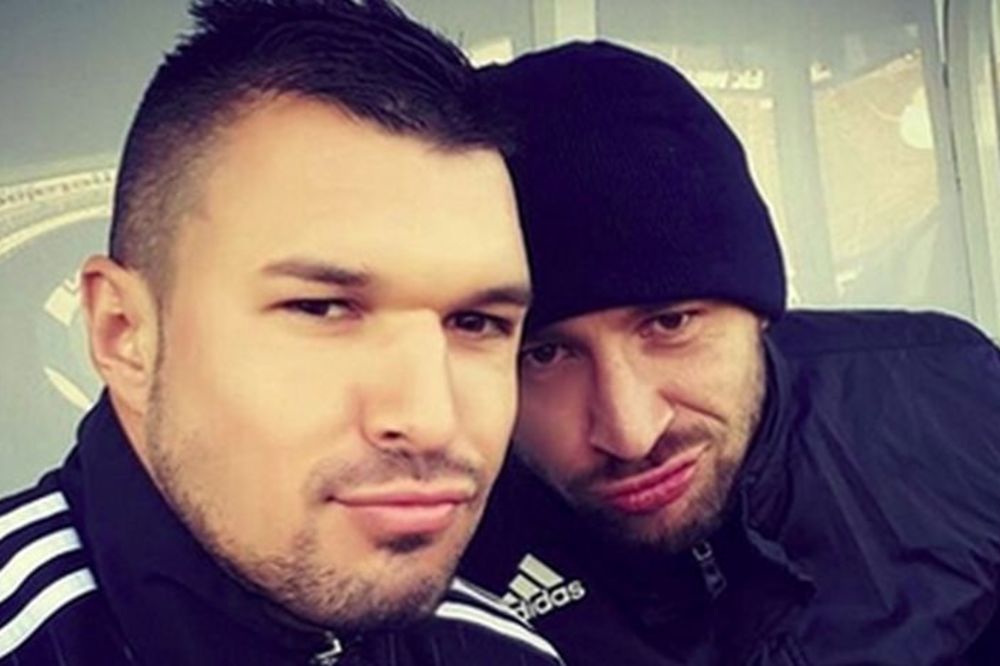 Partizan gubi bodove, a Božinov i Bandalovski se slikaju i šeruju fotke! (FOTO)