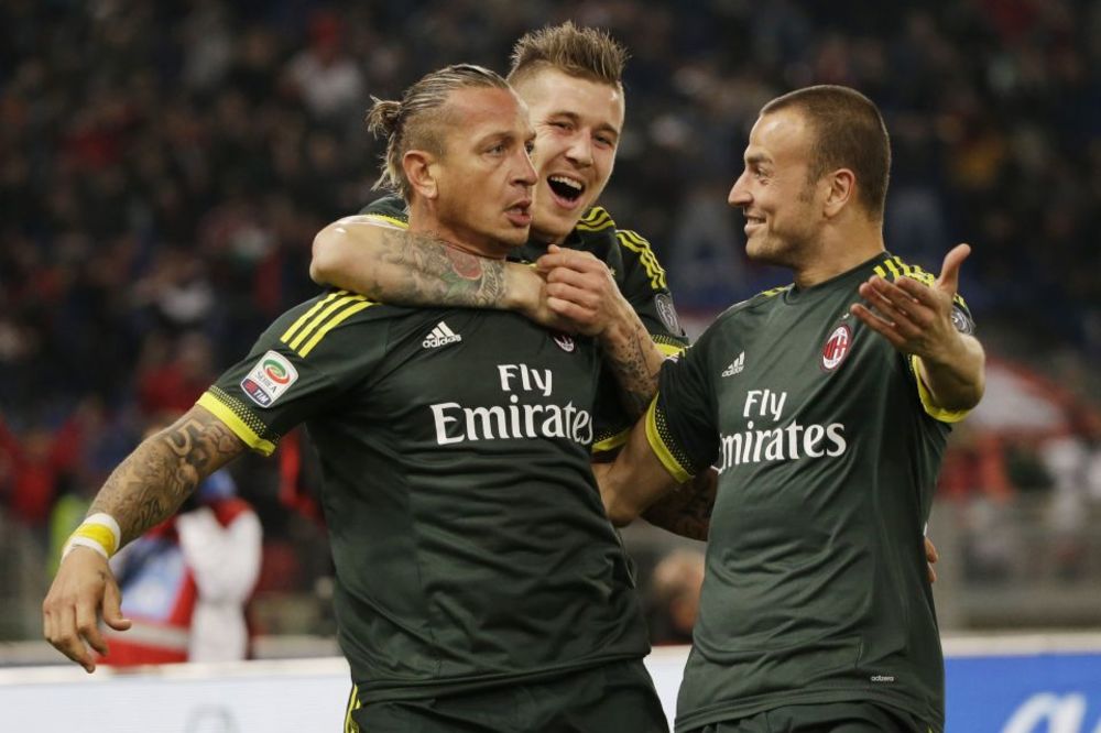 Da li je ovom pobedom Miha sačuvao fotelju? Milan deklasirao Lacio u derbiju kola! (VIDEO)