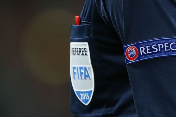 Izbegnuta tragedija na utakmici u Beogradu: Sudija spasao život mladom srpskom fudbaleru!