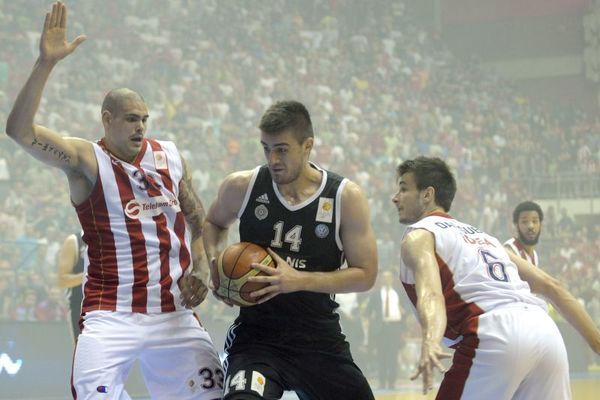 Zvezdi neophodno iskupljenje, a Partizanovim klincima vetar u leđa!