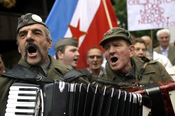 Druže Tito, mi ti se kunemo: Sve o najvećoj pesmi naših naroda i narodnosti (VIDEO) (FOTO)