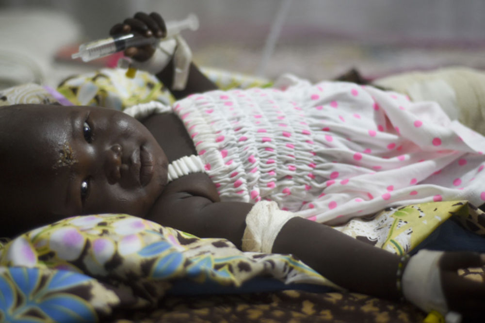 Lavlje srce: Ova devojčica je jedina preživela pad ruskog aviona (FOTO)