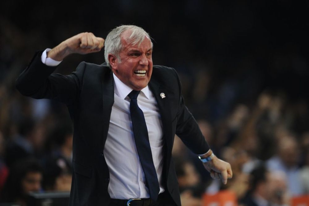 I kad su svi veseli, ja se i dalje nerviram: Ono kad Željko Obradović poludi! (MEME)