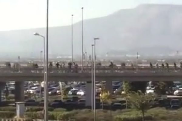 Najnoviji snimak makljaže Delija i Dinamovaca: Evo kako je započeo haos u Atini! (VIDEO)