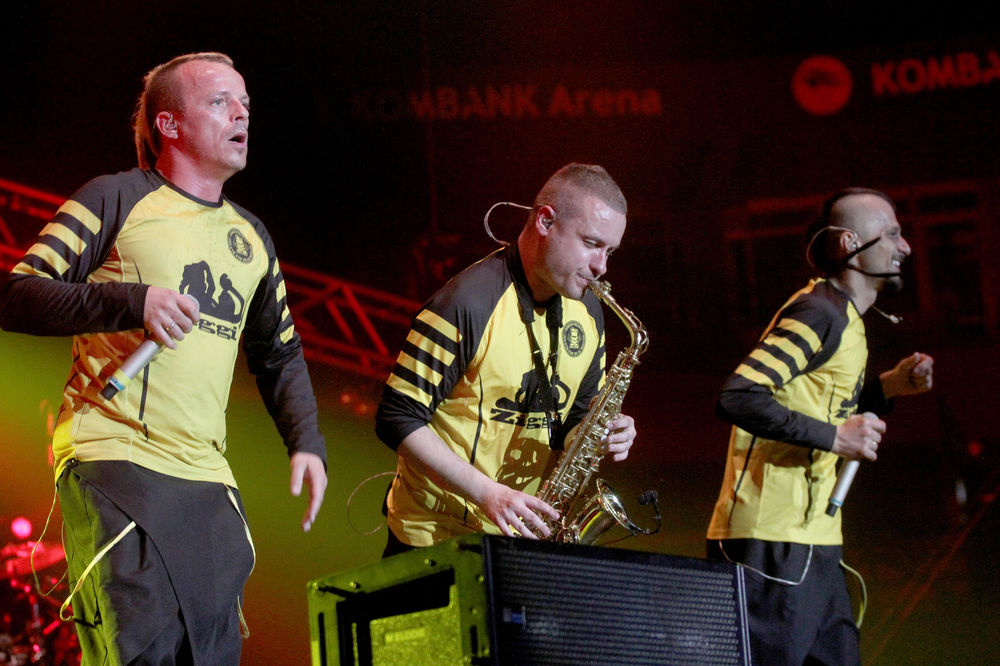 Dubioza kolektiv novom pesmom ujedinio sve internet pirate (VIDEO)