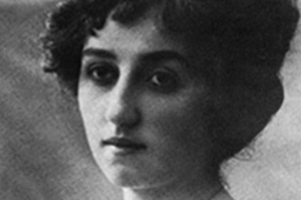 Najlepša Beograđanka do kraja života persirala je svom mužu, čuvenom piscu! (FOTO)