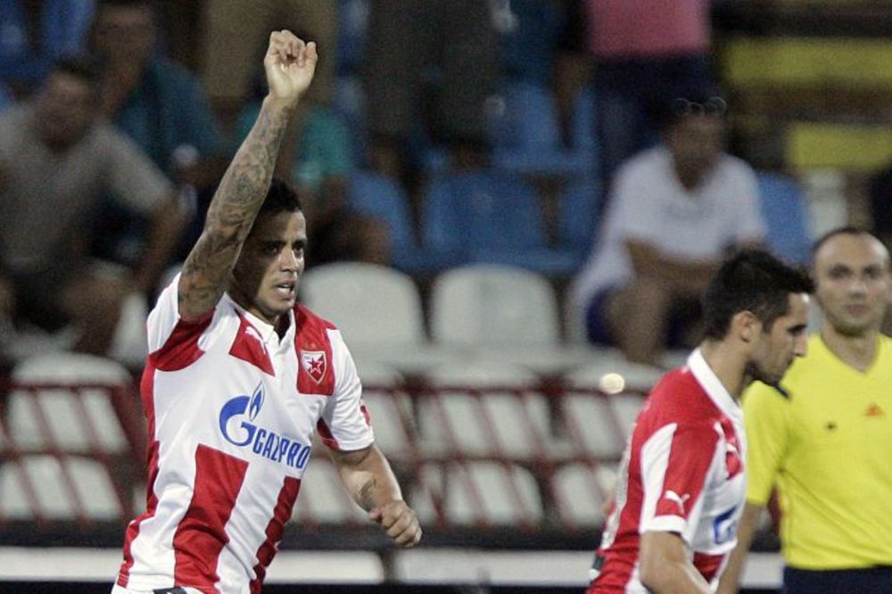 Dovedite Ibanjeza radi titule: Argentinac je navikao da najveći rivali zaostaju 21 bod! (FOTO)