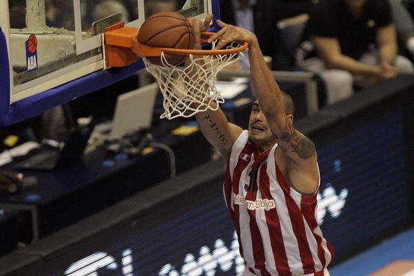 Šta to Delije imaju što nijedan brzi automobil ne može da vam pruži? Cirbes će vam reći! (VIDEO)