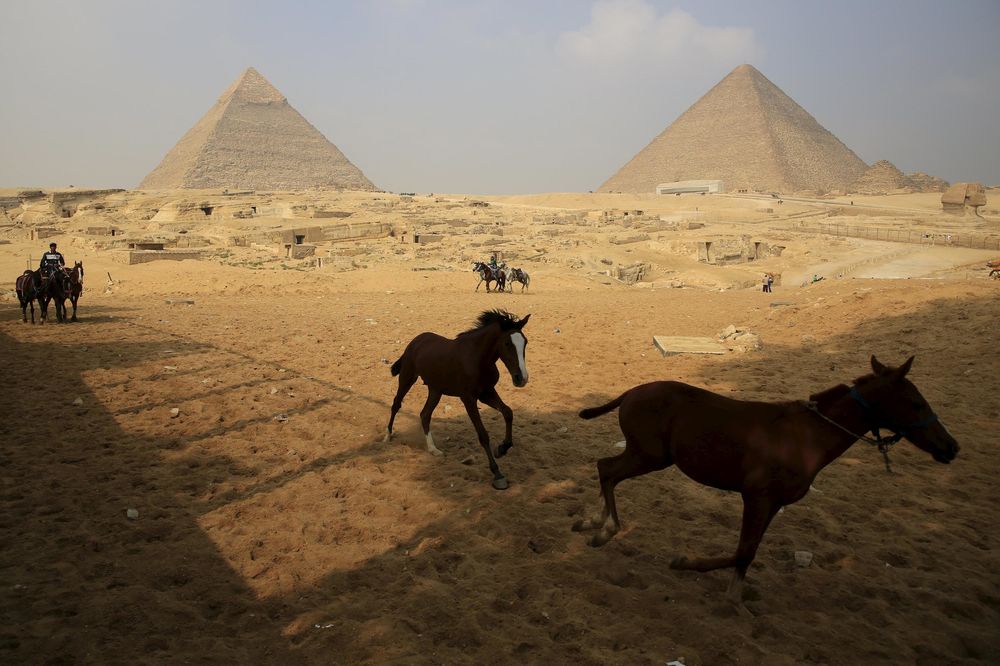 Naučnici se hvataju za glavu: Ekstremne anomalije egipatskih piramida! (FOTO)