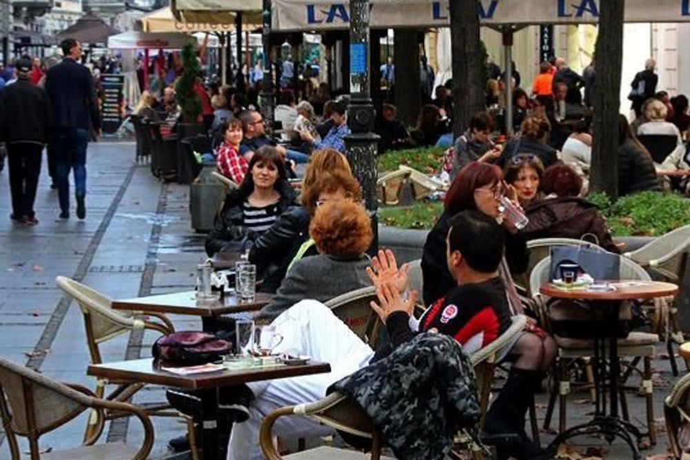 Proleće usred novembra: Sunce Beograđane mami napolje! (FOTO)