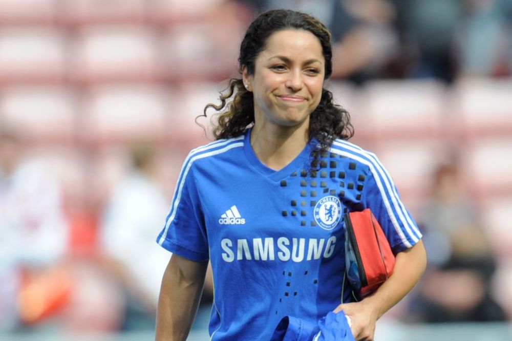 Udala se bivša doktorka Čelsija, koju je Murinjo izbacio iz kluba! (FOTO)