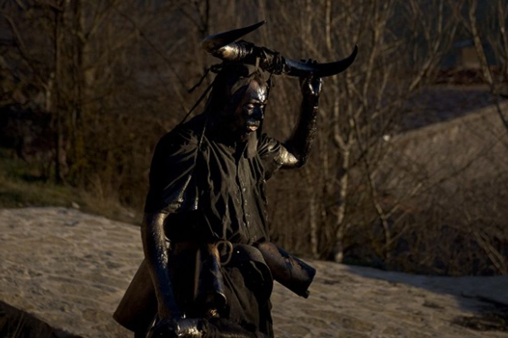 Dabogda ti... Ovo je najgora srpska kletva od koje se ledi krv u žilama! (FOTO)