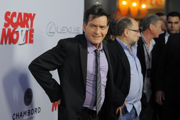 Jedan holivudski baja ima HIV! Prvi osumnjičeni je Čarli Šin, a evo ko je još na listi (FOTO)