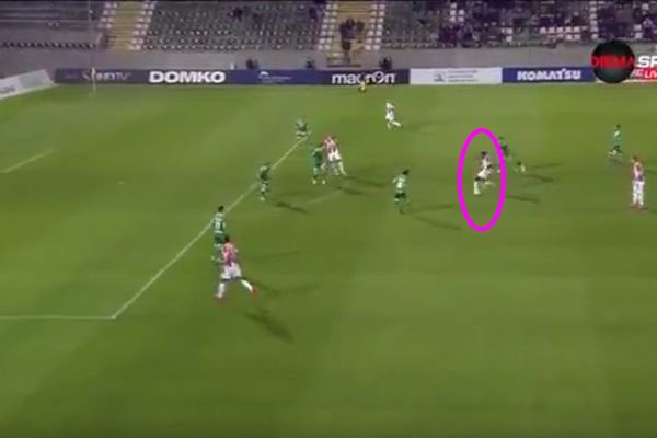 Ima top u levici: Golčina Donalda sa 25 metara koja je pomerila konstrukciju gola! (VIDEO)